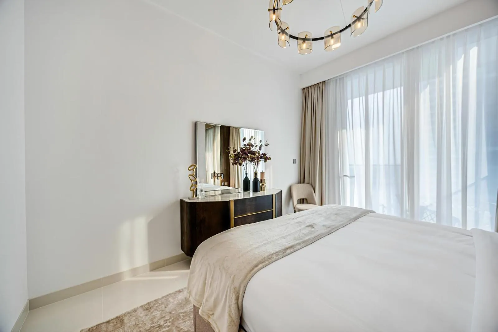דובאי Stunning 2 Bedroom In Emaar Beachfront