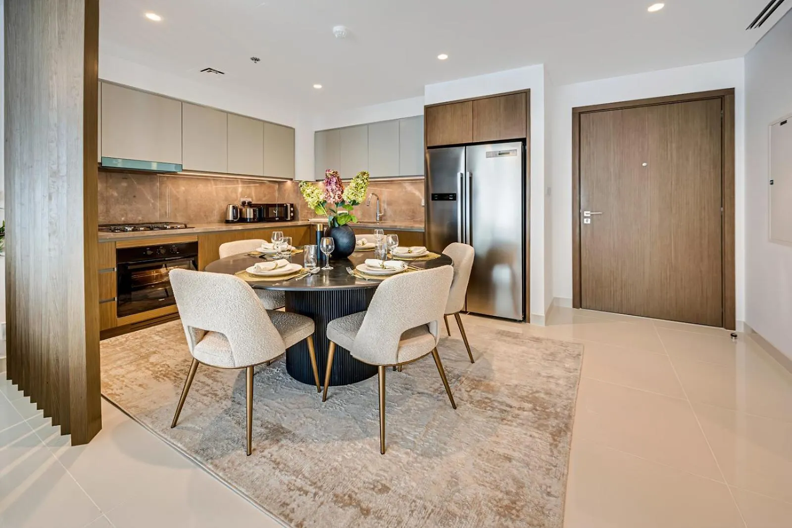 דובאי Stunning 2 Bedroom In Emaar Beachfront 0*,