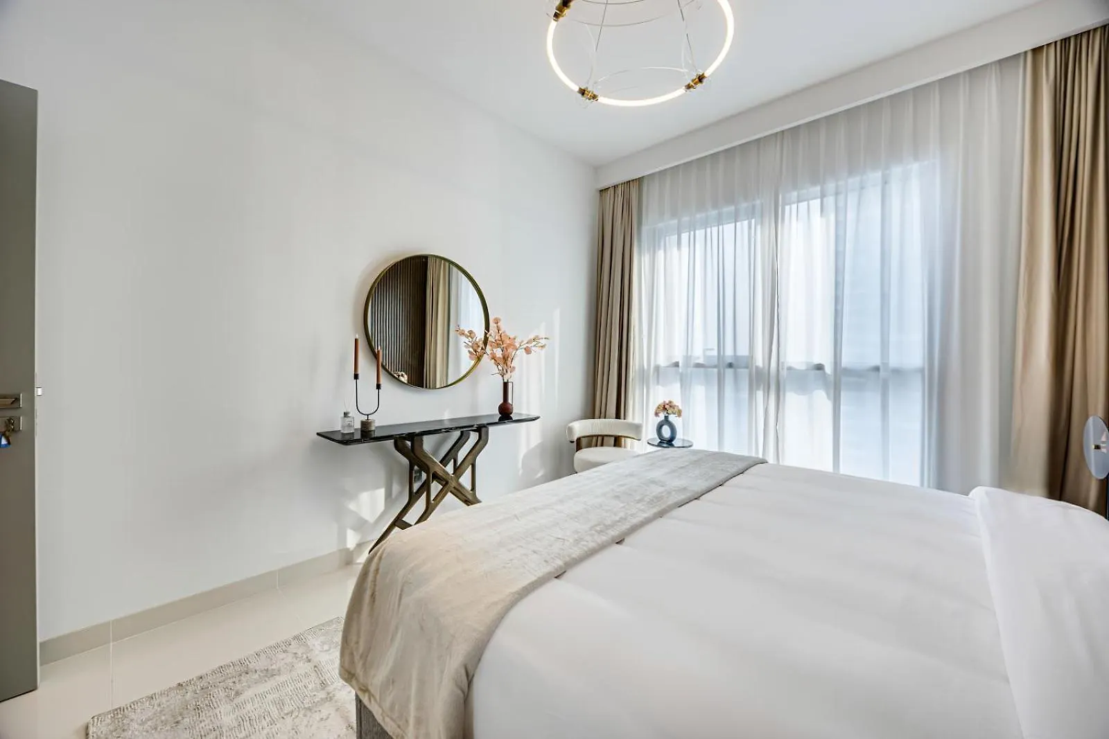 דובאי Stunning 2 Bedroom In Emaar Beachfront 0*,