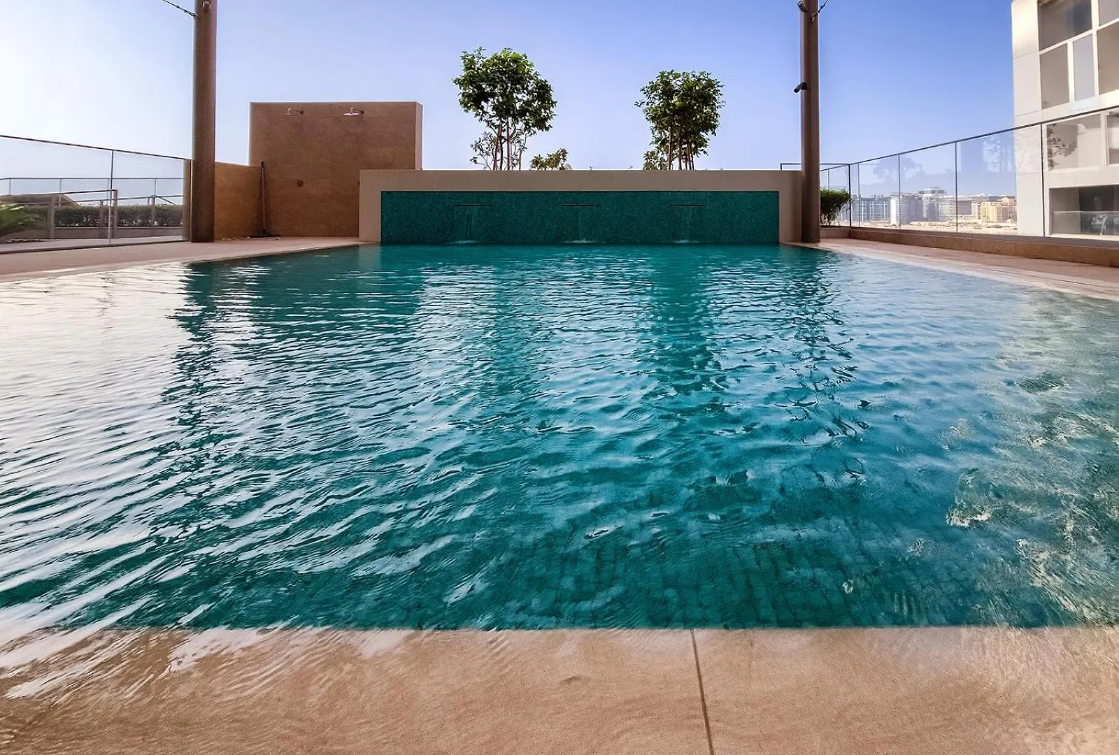 דירה דובאי Stunning 2 Bedroom In Emaar Beachfront איחוד האמירויות הערביות
