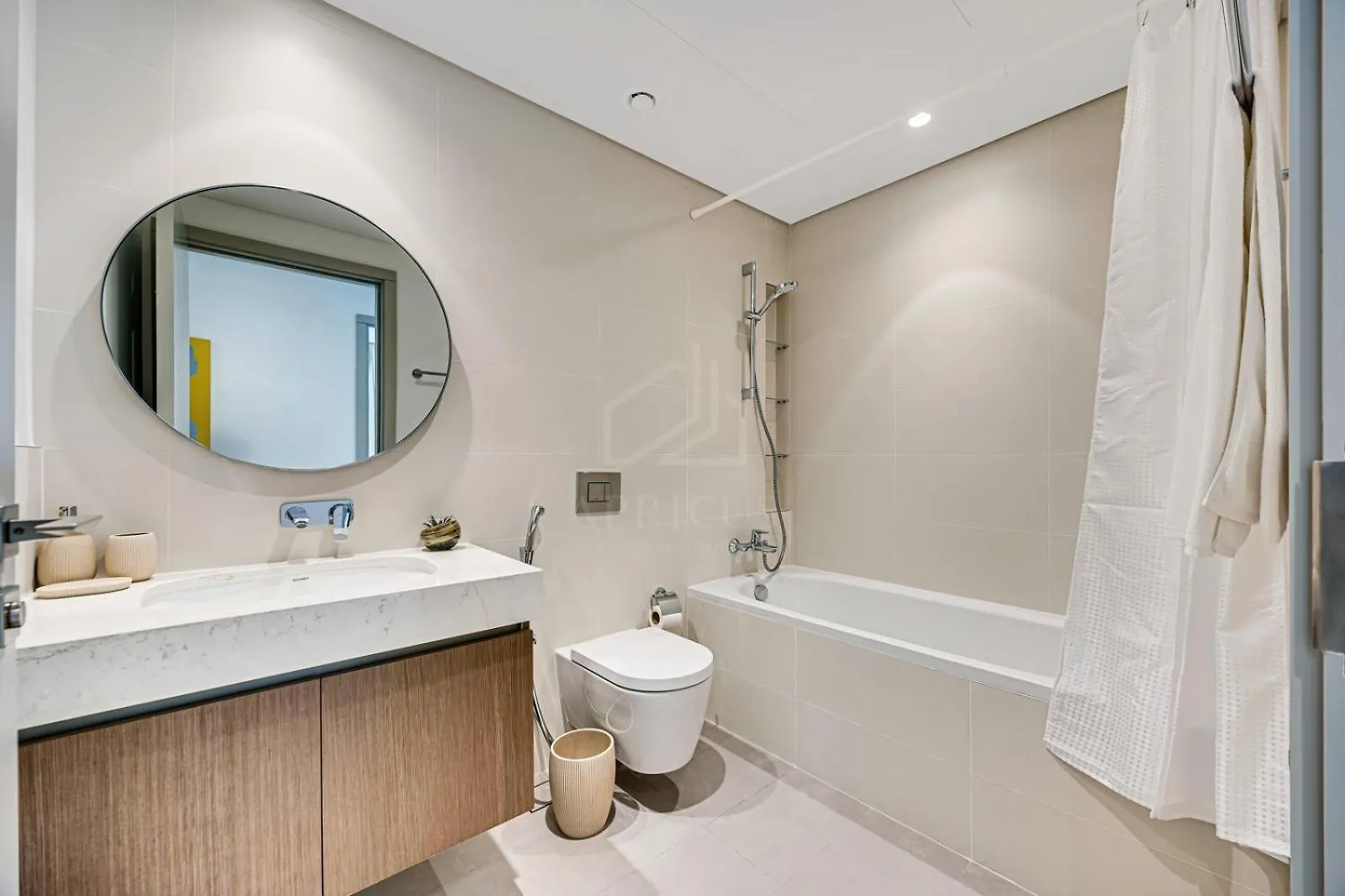 דירה דובאי Stunning 2 Bedroom In Emaar Beachfront איחוד האמירויות הערביות
